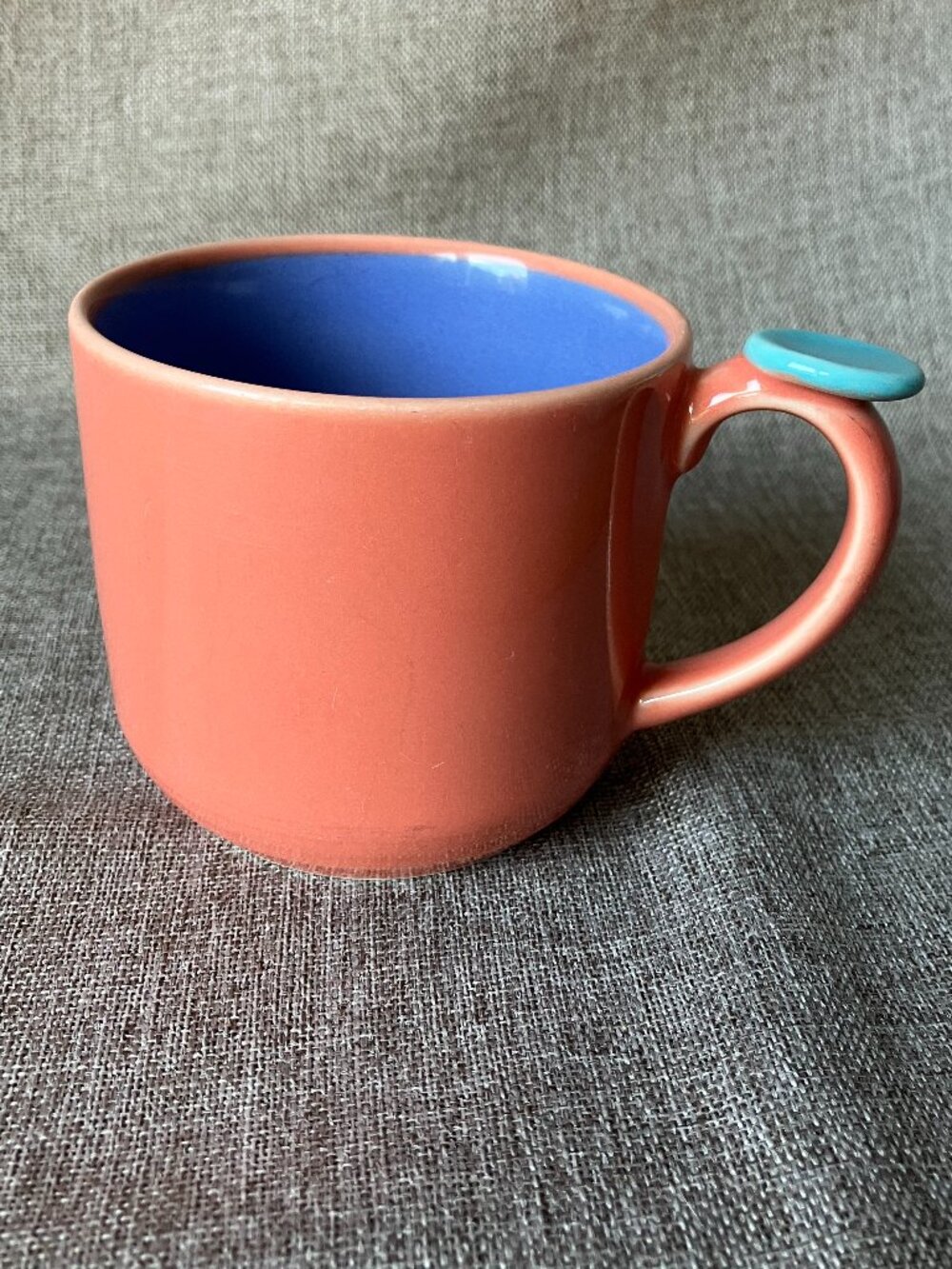 VTG Lindt Stymeist Colorways Mug Thumbprint Handle Japan Coral / Periwinkle